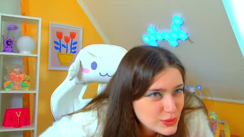 Jessica online show from April 21, 6:41 am