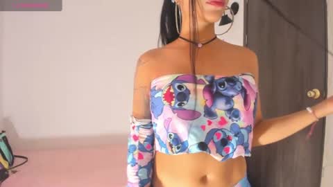 Snapshot of jessicaowens_ chatting on July 24, 11:25 pm Jessica online show from July 24, 11:25 pm