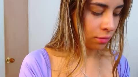 Snapshot of jessicarabbit4 chatting on March 8, 2:55 am jessicarabbit4 online show from March 8, 2:55 am