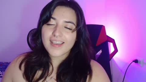 Snapshot of jessicared18 chatting on September 29, 3:39 pm jessicared18 online show from September 29, 3:39 pm