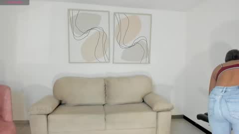 JESS online show from September 28, 8:31 am