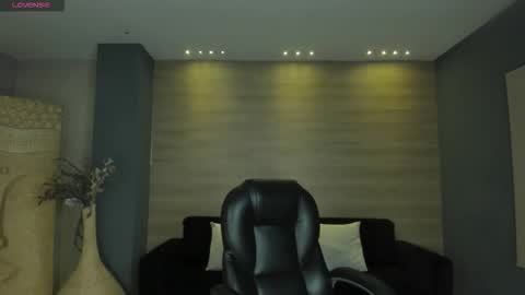 JESS online show from September 30, 10:09 am