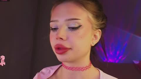 jessie_johns online show from April 11, 6:34 pm