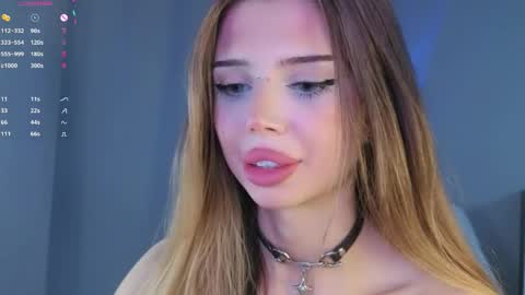 jessie_johns online show from April 21, 5:39 pm