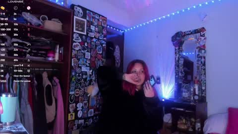 Snapshot of jessie_williams_01 chatting on January 30, 8:42 pm Your Sweet Angel online show from January 30, 8:42 pm