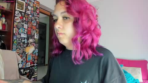 Snapshot of jessie_williams_01 chatting on February 5, 4:14 pm Your Sweet Angel online show from February 5, 4:14 pm