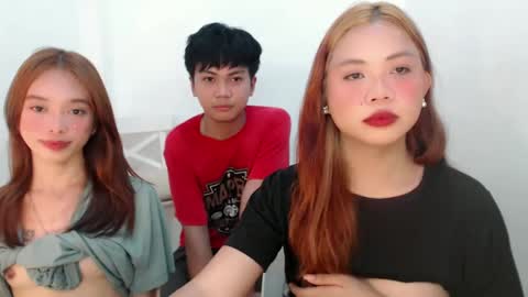 Snapshot of jessiefoxx0 chatting on December 21, 5:47 am Jessie online show from December 21, 5:47 am