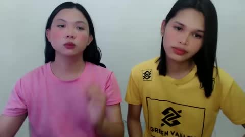 Snapshot of jessiefoxx0 chatting on February 20, 7:45 am Jessie online show from February 20, 7:45 am