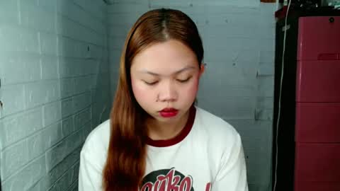 Jessie online show from April 22, 10:28 am