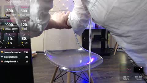 Snapshot of jessiemays chatting on March 10, 1:23 am Jess online show from March 10, 1:23 am