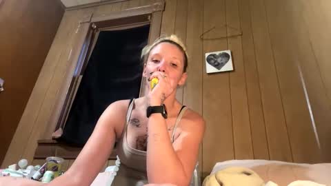 Snapshot of jessiepooh6969 chatting on December 11, 8:50 pm Wonderland online show from December 11, 8:50 pm