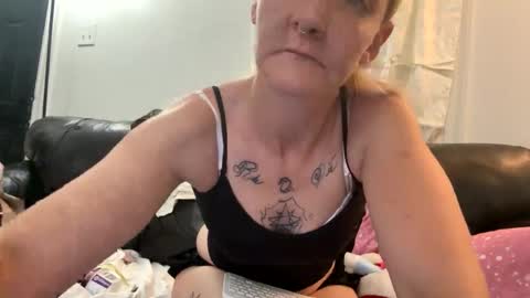 Wonderland online show from May 27, 3:03 am
