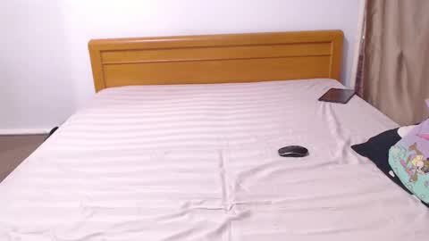 jessiestar3 online show from September 23, 2:36 am