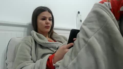 jessieryan online show from January 8, 5:27 am