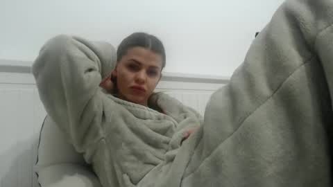 jessieryan online show from January 9, 5:44 am