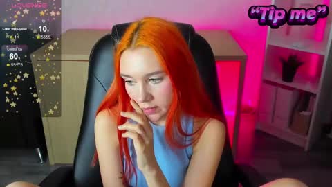 Snapshot of jessiexxiv chatting on December 7, 11:29 am Jessie online show from December 7, 11:29 am