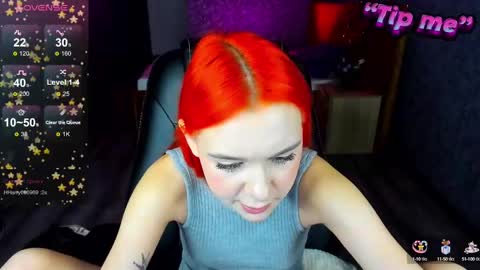 Snapshot of jessiexxiv chatting on December 28, 11:30 am Jessie online show from December 28, 11:30 am