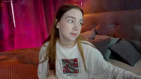 Snapshot of jessiexxiv chatting on September 13, 7:41 am Jessie online show from September 13, 7:41 am