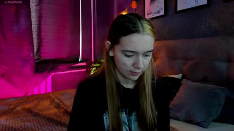 Snapshot of jessiexxiv chatting on September 26, 8:29 am Jessie online show from September 26, 8:29 am