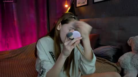 Snapshot of jessiexxiv chatting on October 30, 8:49 am Jessie online show from October 30, 8:49 am