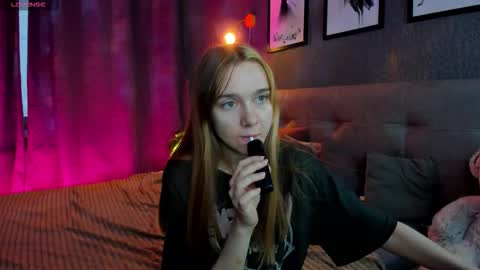 Snapshot of jessiexxiv chatting on November 2, 9:11 am Jessie online show from November 2, 9:11 am