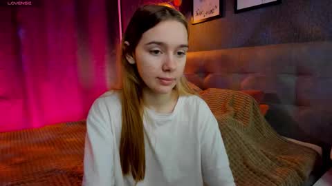 Snapshot of jessiexxiv chatting on November 30, 9:24 am Jessie online show from November 30, 9:24 am