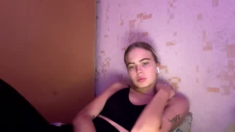 jessika_evans online show from October 15, 12:38 pm