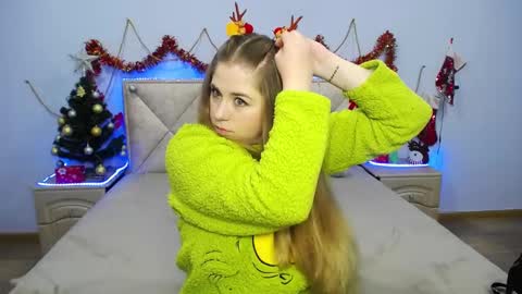 Jess online show from December 23, 7:17 am