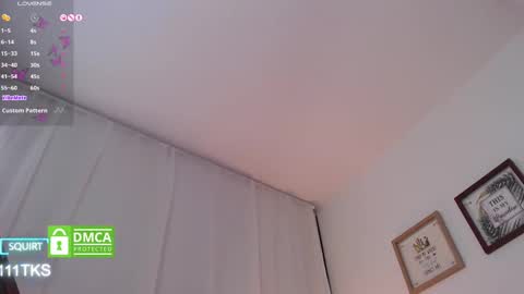 Snapshot of jessiwet chatting on December 15, 10:04 pm jessiwet online show from December 15, 10:04 pm