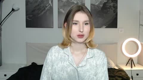 jessstonem online show from November 26, 9:49 pm