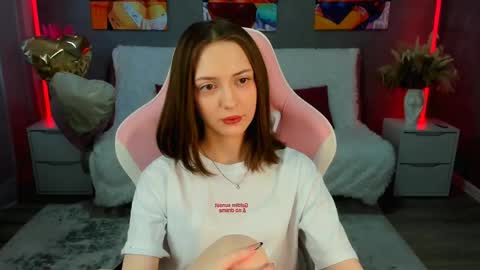 JesssWalker online show from April 19, 8:57 am