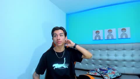 Jessy Mateus online show from January 2, 1:08 pm