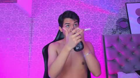 Snapshot of jessy_mateus_ chatting on November 22, 11:31 am JESSY MATEUS online show from November 22, 11:31 am