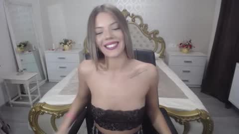 jessycatop online show from December 18, 11:38 am