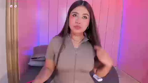 Snapshot of jessymorgan_ chatting on September 19, 3:41 am Jessy Morgan online show from September 19, 3:41 am