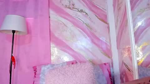 Snapshot of jessyzoe chatting on May 16, 3:33 pm Jessy online show from May 16, 3:33 pm