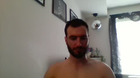 Snapshot of jestersquid19 chatting on July 6, 9:17 am jestersquid19 online show from July 6, 9:17 am
