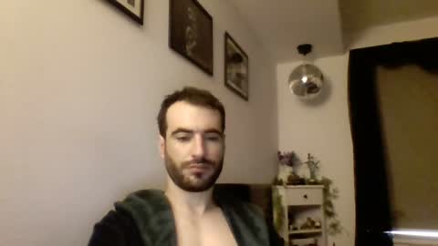 Snapshot of jestersquid19 chatting on July 14, 10:21 am jestersquid19 online show from July 14, 10:21 am