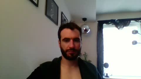 Snapshot of jestersquid19 chatting on July 26, 1:18 pm jestersquid19 online show from July 26, 1:18 pm