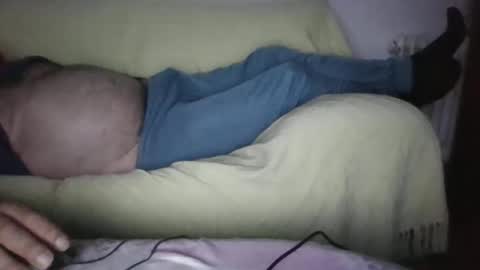 jesuslove27 online show from April 22, 8:39 am