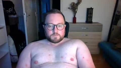 jeuneloup92 online show from November 3, 5:03 pm