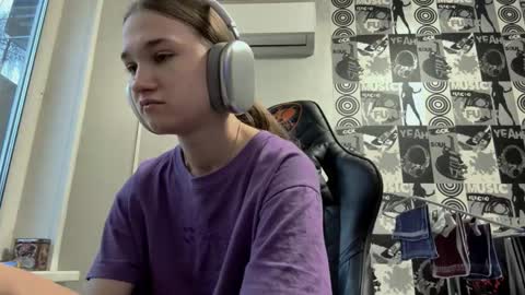 Helgi online show from December 5, 12:14 pm