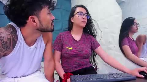 Queen and King online show from January 25, 7:28 pm