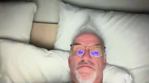 jewlronny online show from December 7, 11:56 pm