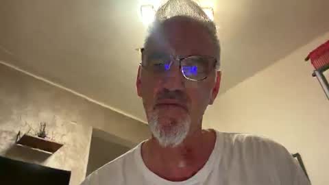 jewlronny online show from October 4, 6:28 pm