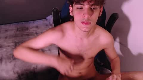 jey_foxx online show from November 23, 6:30 pm