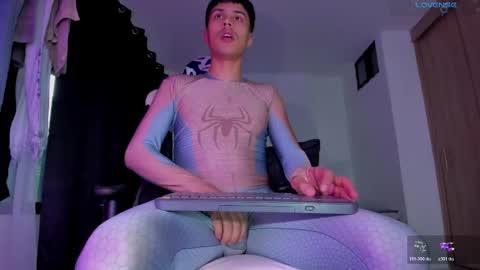 Jeyden Camilo online show from May 9, 10:37 pm