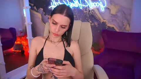 Snapshot of jeysypotter chatting on June 26, 3:16 pm Jeysy online show from June 26, 3:16 pm