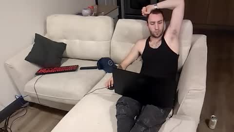 Snapshot of jf12334 chatting on November 15, 1:14 am NedeledeN online show from November 15, 1:14 am