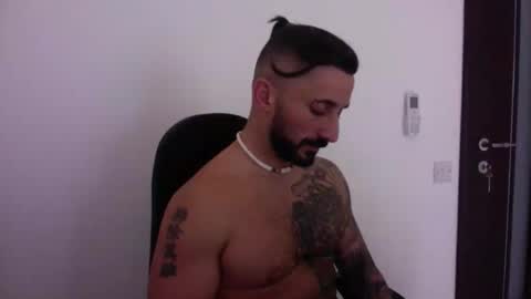 jfenech13071979 online show from January 15, 12:10 pm